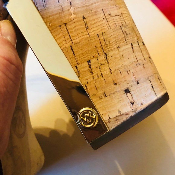 Michael Kors shoes - Picture 7 of 8